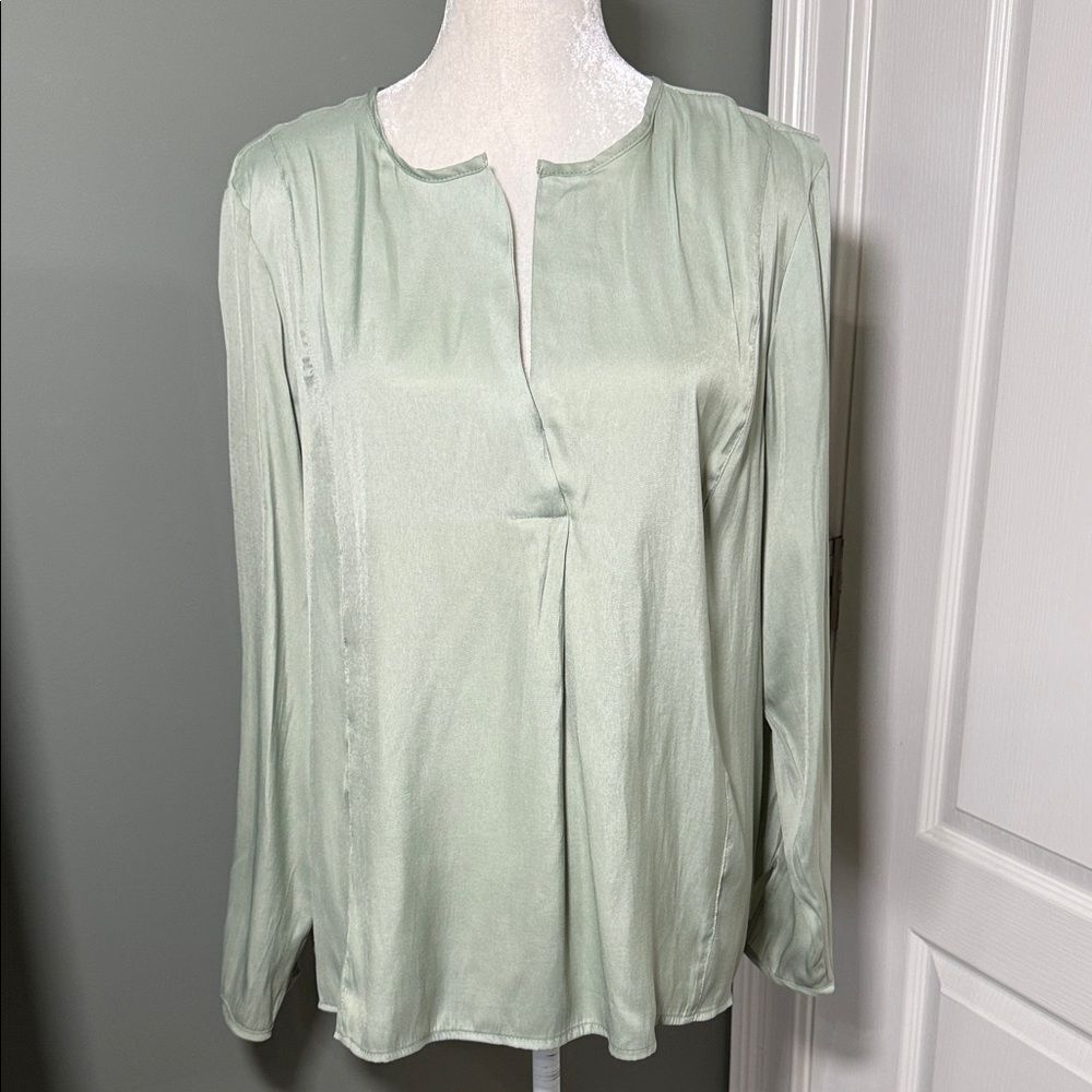 Philosophy Republic Clothing XL Sage Green Blouse Long Sleeve Satin Look Top